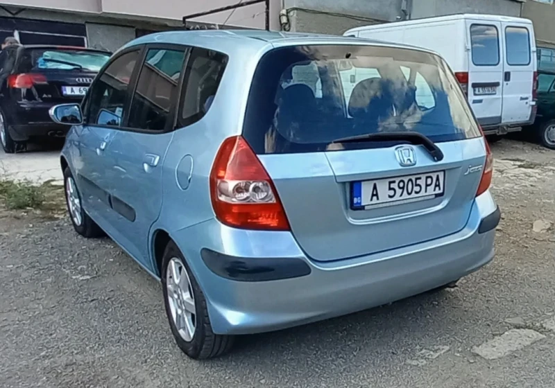 Honda Jazz, снимка 3 - Автомобили и джипове - 47455587