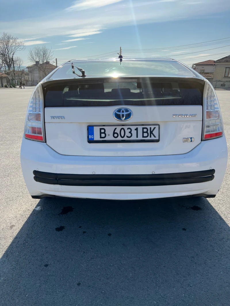 Toyota Prius 1, 8 Хибрит Кей лес , снимка 7 - Автомобили и джипове - 47232561