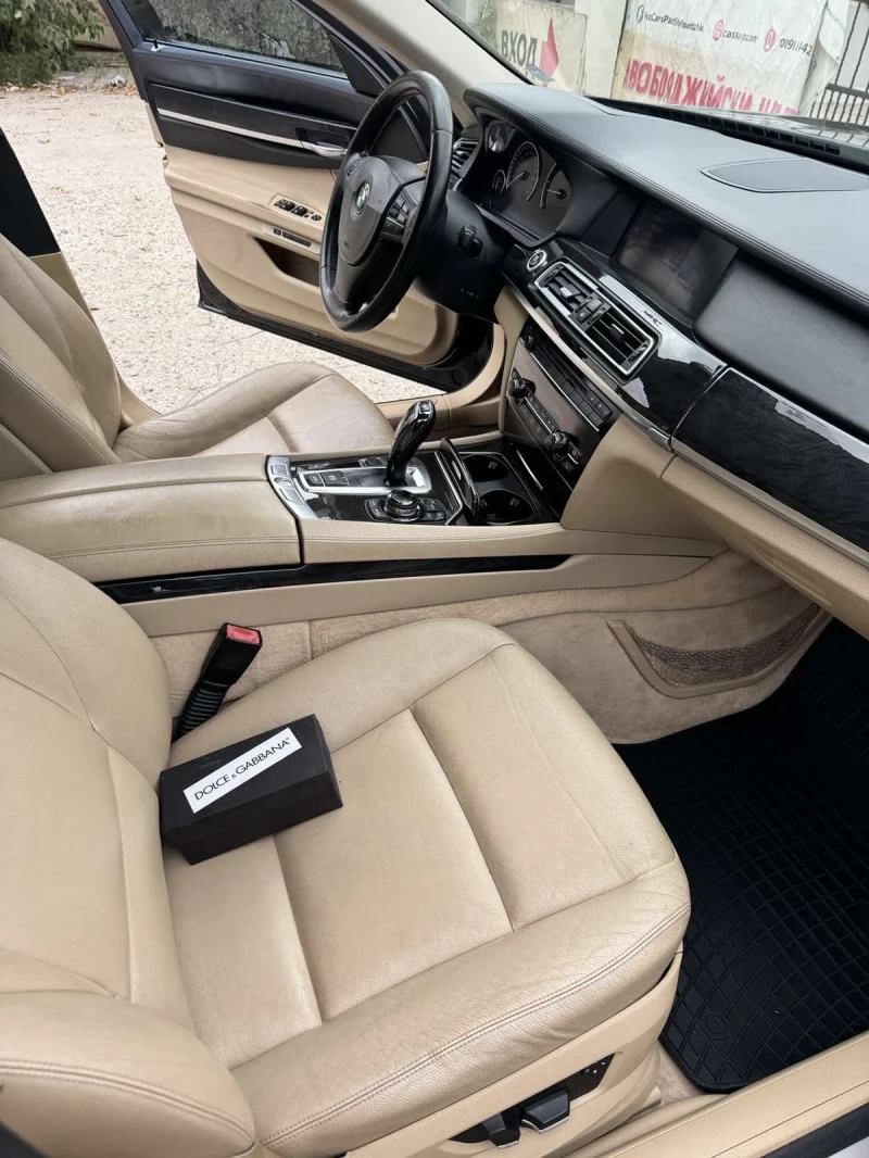 BMW 730, снимка 4 - Автомобили и джипове - 47309877