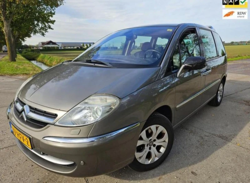 Citroen C8, снимка 1 - Автомобили и джипове - 47816973