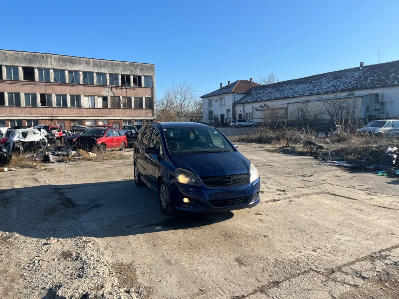 Opel Zafira, снимка 2 - Автомобили и джипове - 48716739