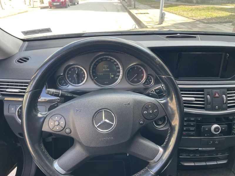 Mercedes-Benz E 350, снимка 8 - Автомобили и джипове - 49350411