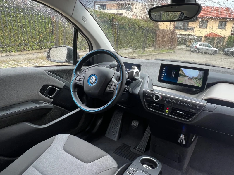 BMW i3 120Ah-ТЕРМОПОМПА-KAMERA-LED-NAVIpro-ACC, снимка 13 - Автомобили и джипове - 49530779