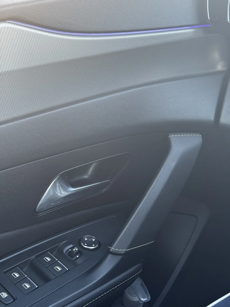 Peugeot 408 GT, снимка 15 - Автомобили и джипове - 52215685