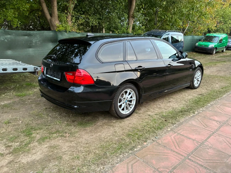 BMW 318 Navi Facelift , снимка 3 - Автомобили и джипове - 52145834