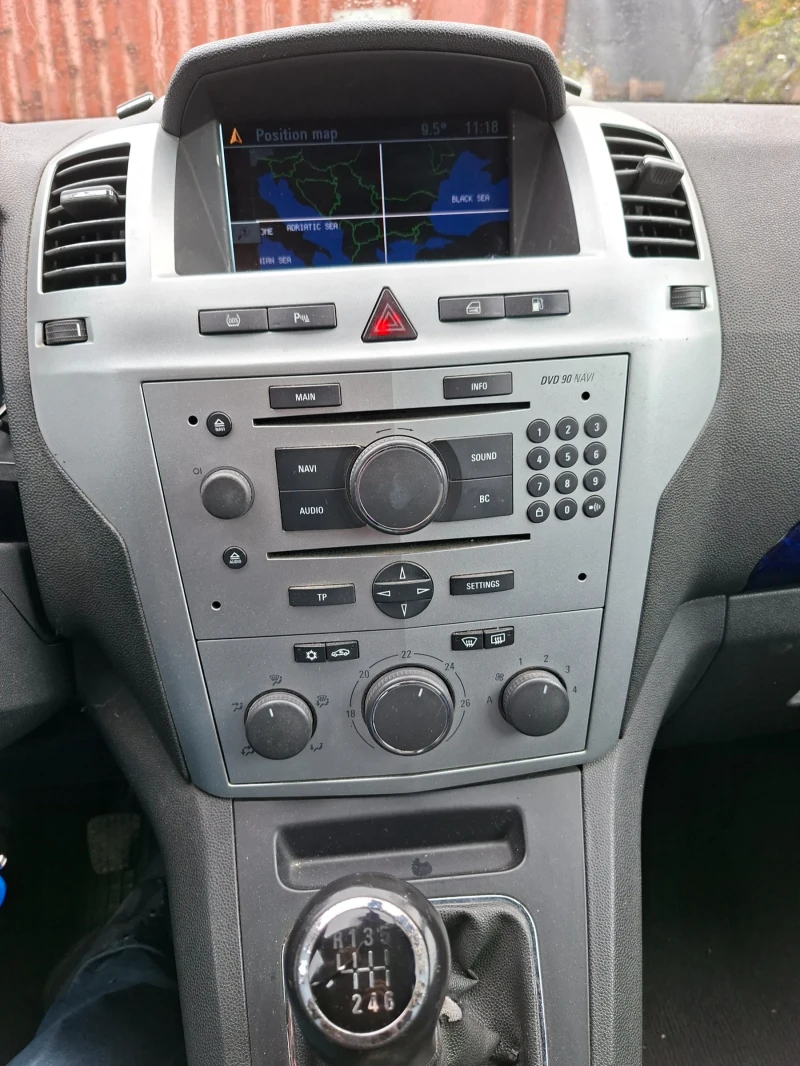 Opel Zafira, снимка 12 - Автомобили и джипове - 52299561