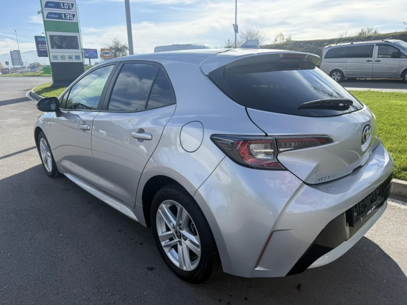 Toyota Corolla HYBRID 70000км, снимка 3 - Автомобили и джипове - 52406928
