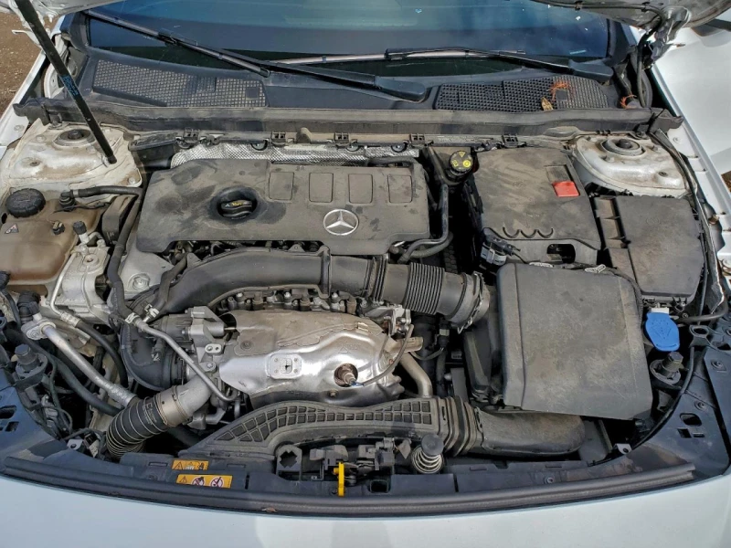 Mercedes-Benz A 220 ПЕРФЕКТНА* РЕАЛНИ КМ, снимка 11 - Автомобили и джипове - 52852613