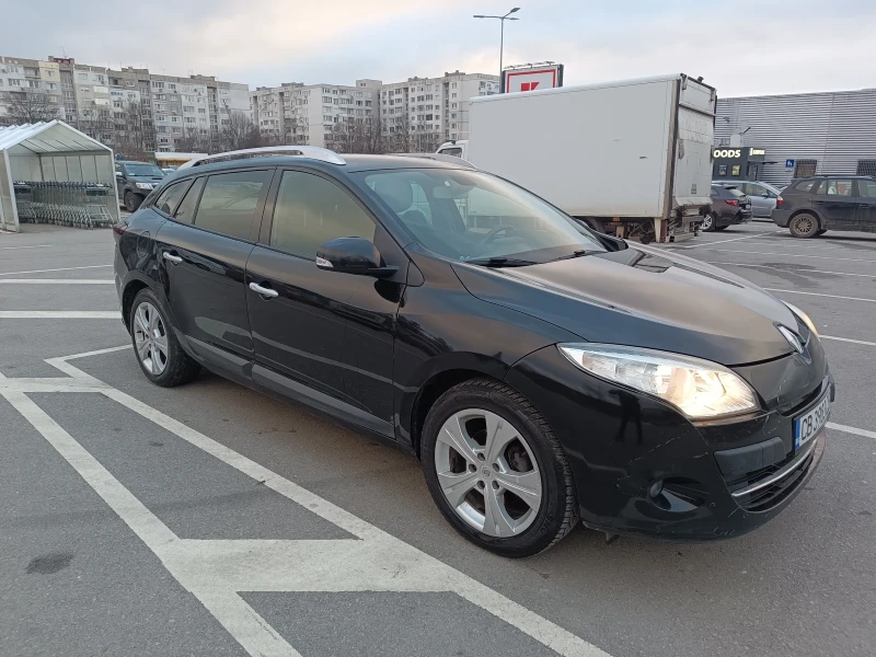 Renault Megane III Grandtour , снимка 3 - Автомобили и джипове - 52914287