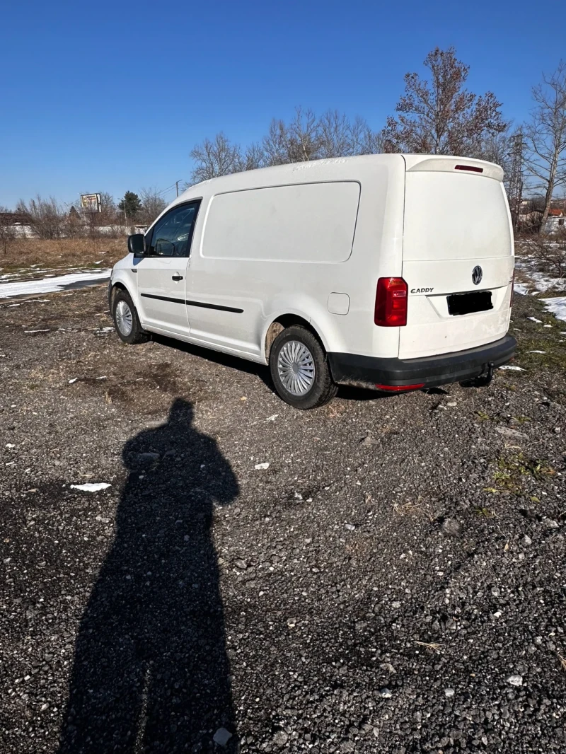 VW Caddy 2.0 TDI MAXI* NAVI* KLIMA* ПЕЧКА* CAMERA* DISTRONI, снимка 4 - Автомобили и джипове - 53166610