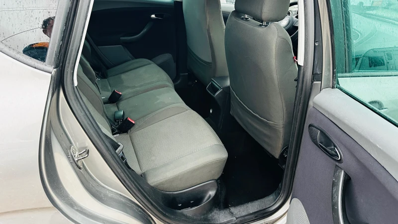 Seat Altea 1.9tdi-105kc Италия🇮🇹, снимка 9 - Автомобили и джипове - 53287013