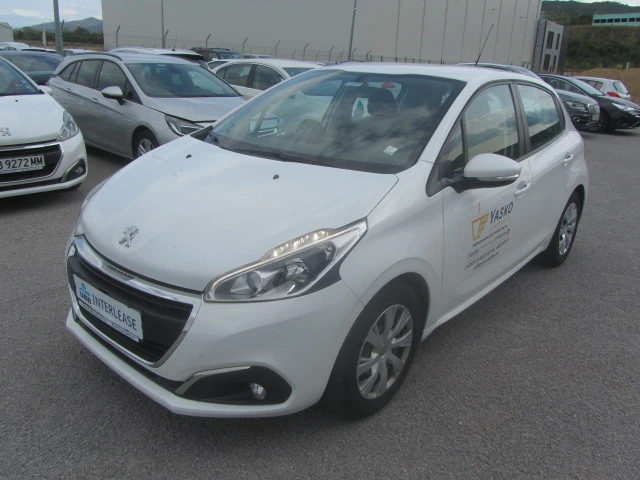 Peugeot 208 1.2, снимка 2 - Автомобили и джипове - 46588207