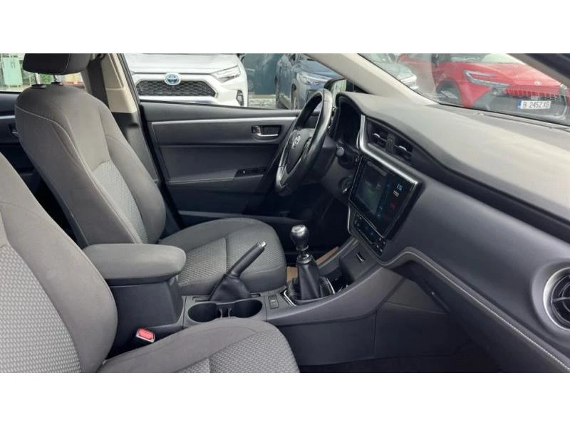 Toyota Corolla Luna - изображение 6