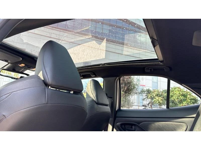 Toyota Yaris Cross 1.5HSD PREMIERE AWD, снимка 9 - Автомобили и джипове - 55883558