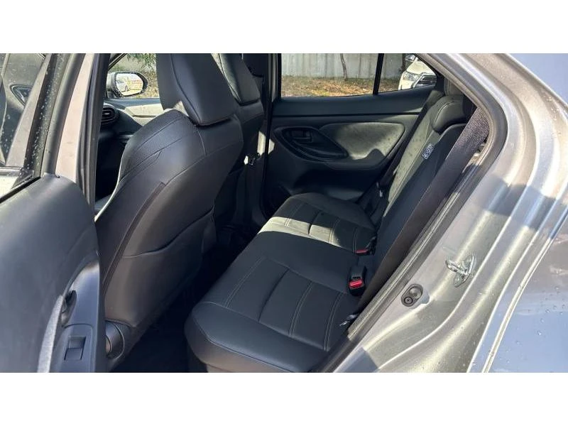 Toyota Yaris Cross 1.5HSD PREMIERE AWD, снимка 11 - Автомобили и джипове - 55883558