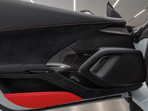 Ferrari 12 Cilindri = Carbon Ceramic Brakes = �������� | Mobile.bg � ����������� 7