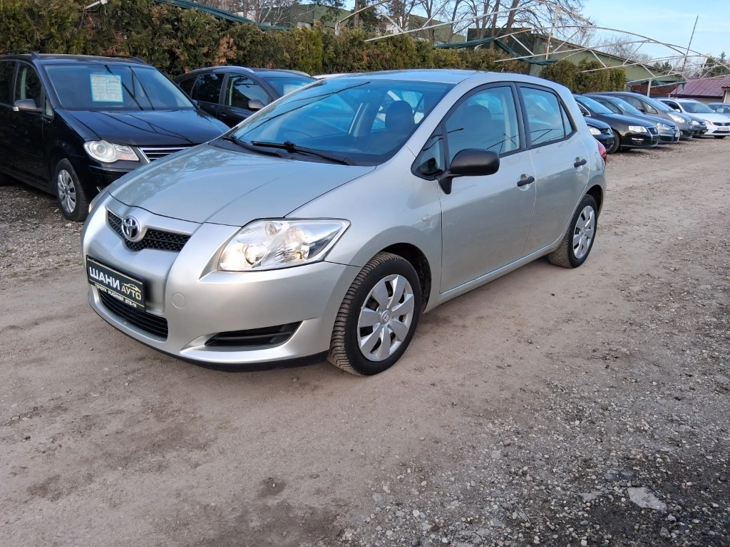 Toyota Auris, снимка 1