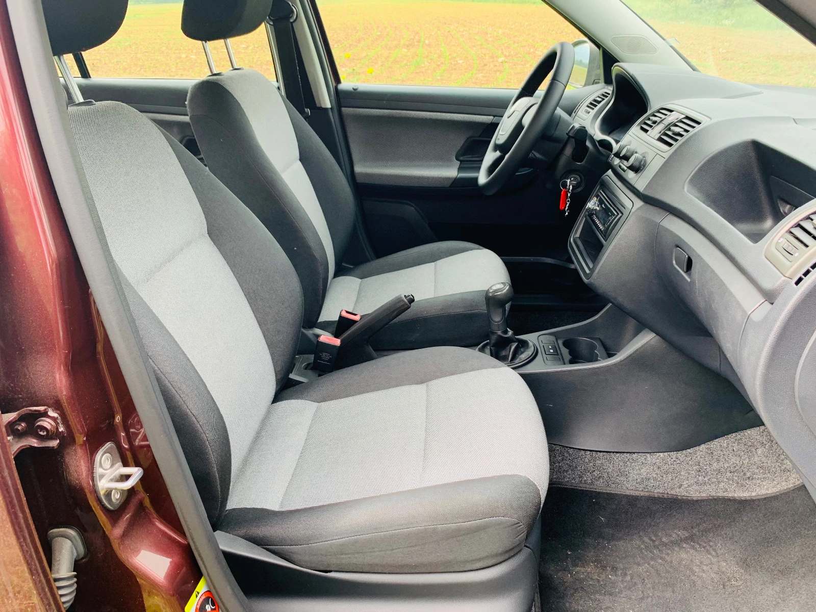 Skoda Fabia 1.4 d | Mobile.bg — изображение 14
