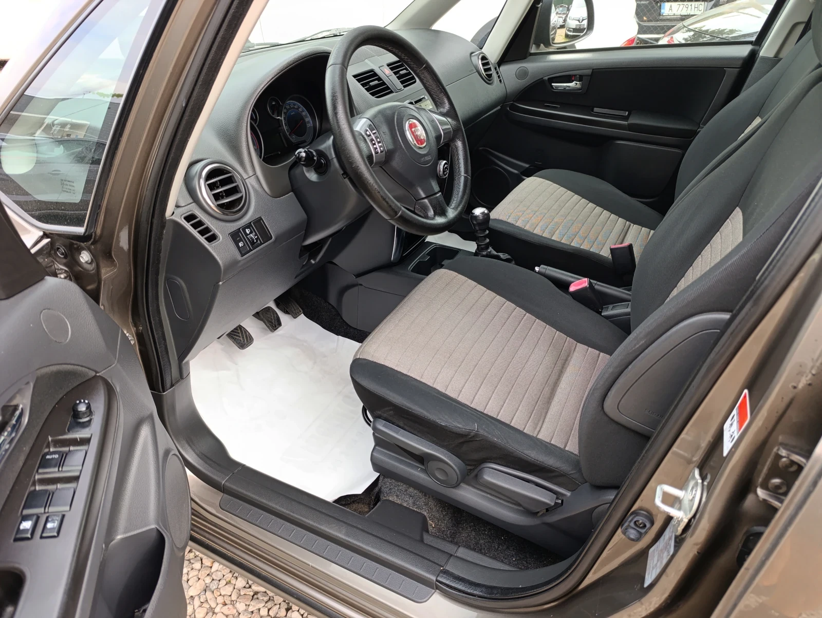 Fiat Sedici      4 х 4 | Mobile.bg — изображение 9