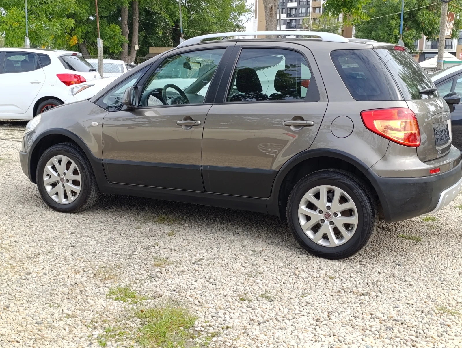 Fiat Sedici      4 х 4 | Mobile.bg — изображение 4