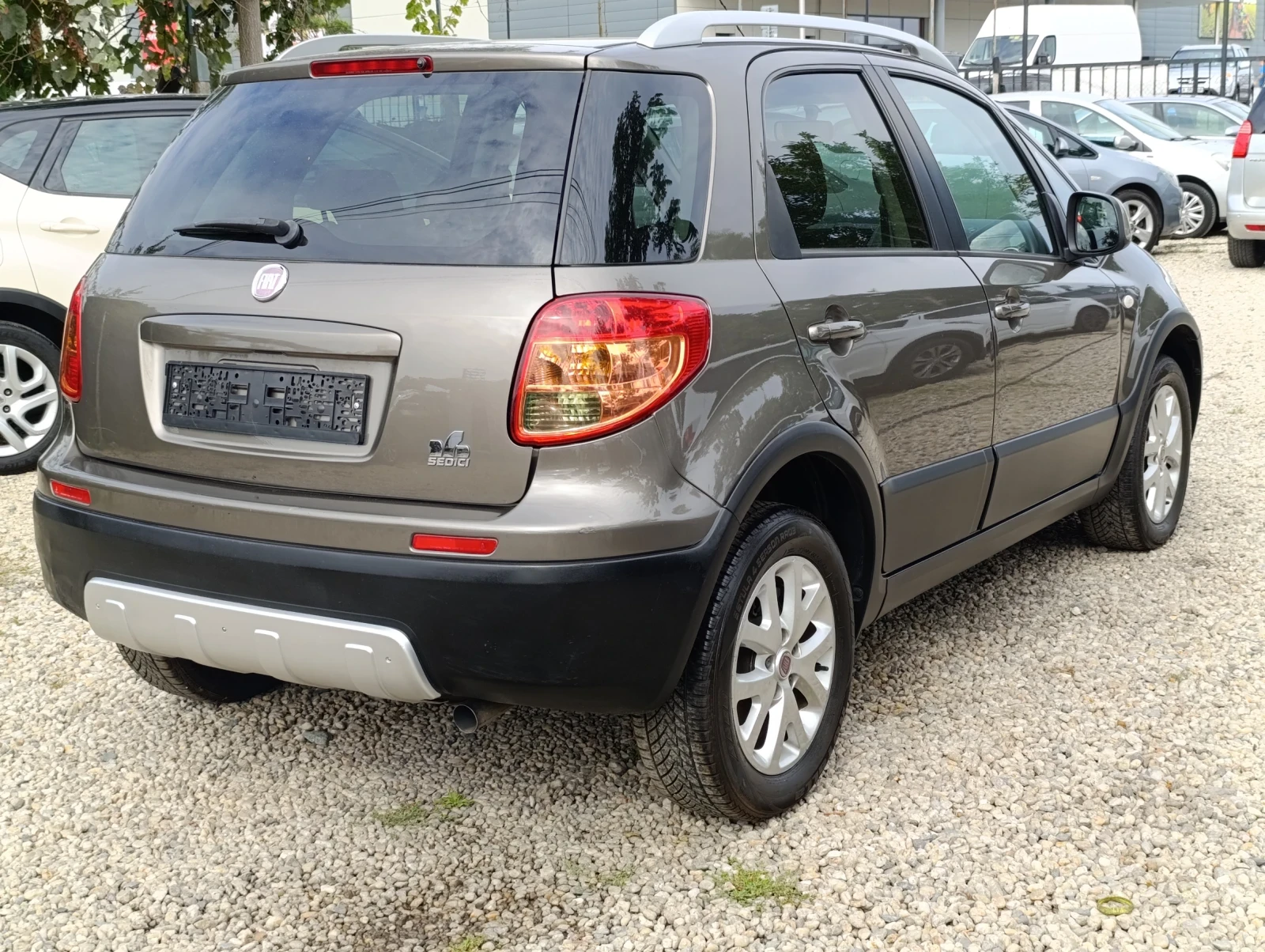 Fiat Sedici      4 х 4 | Mobile.bg — изображение 8