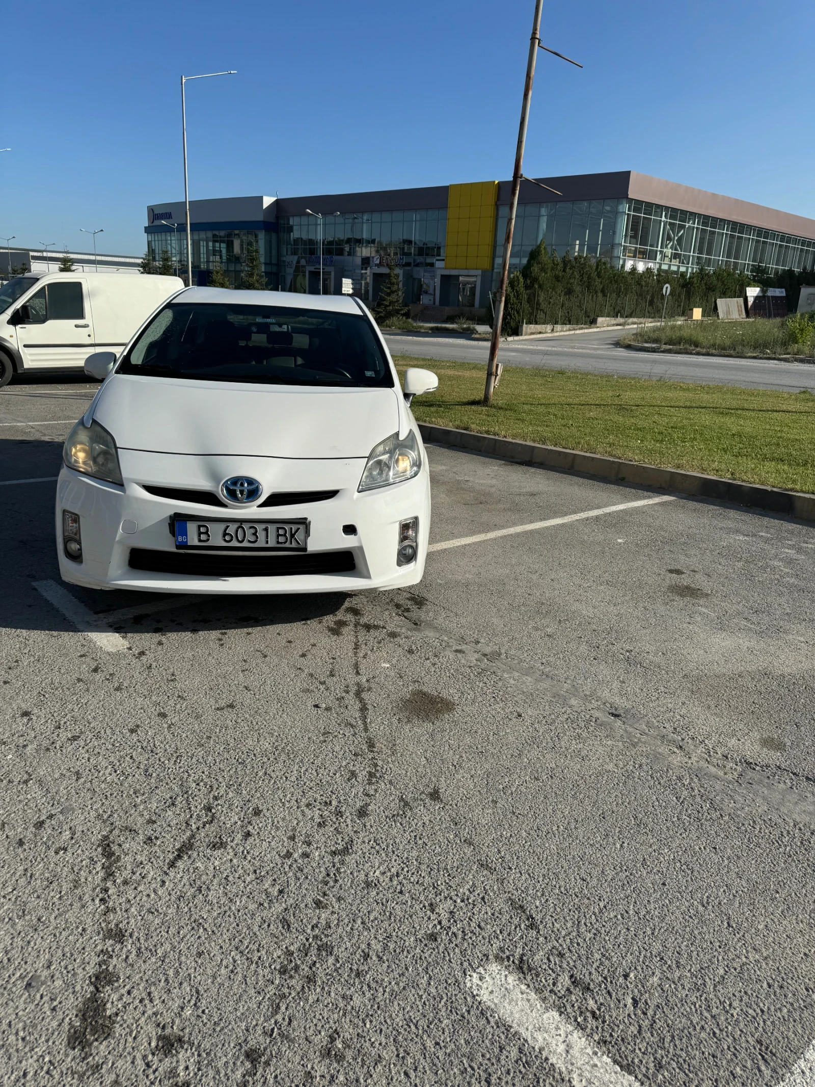 Toyota Prius 1, 8 Хибрит Кей лес  - изображение 2