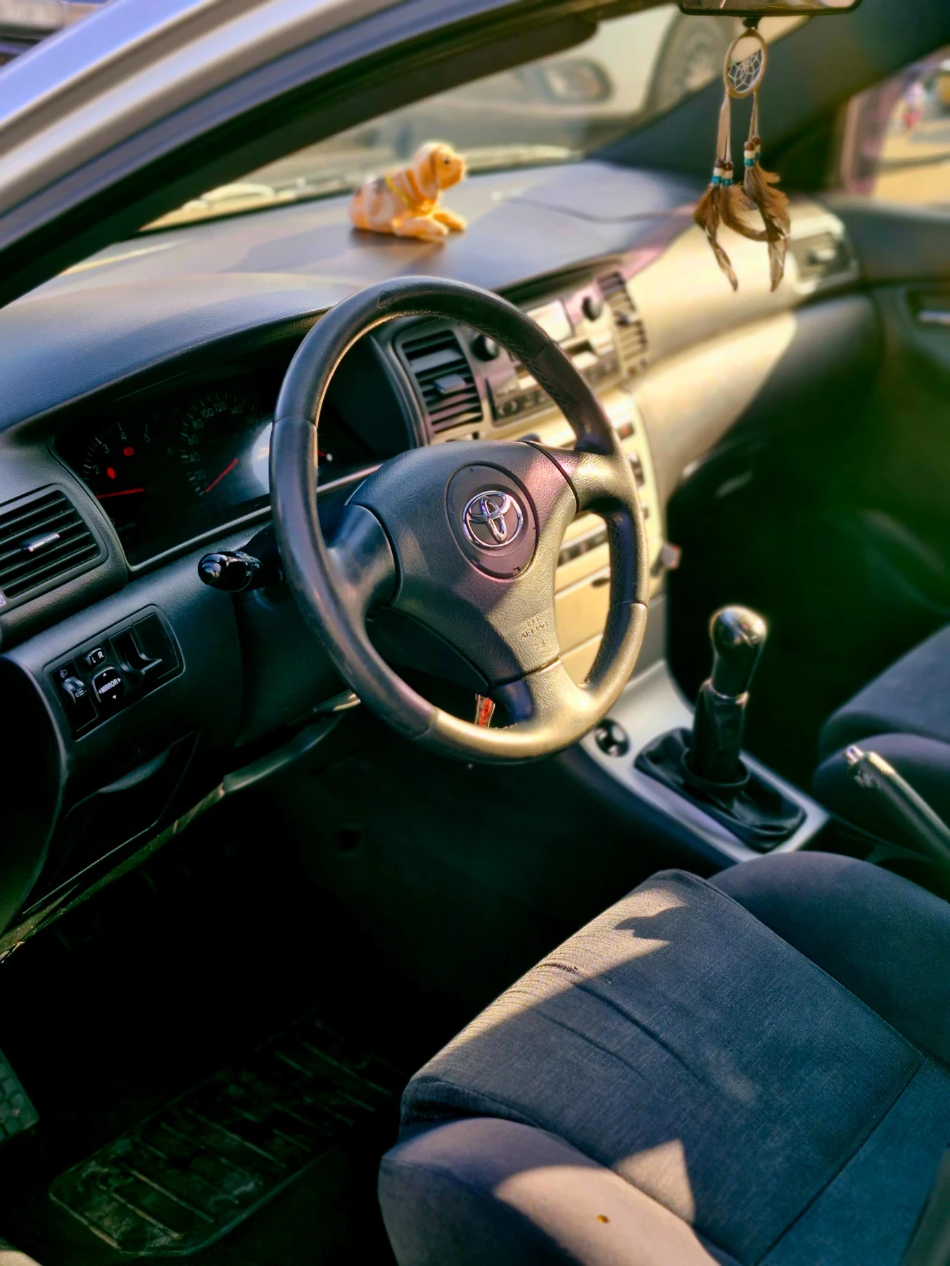Toyota Corolla  - изображение 8