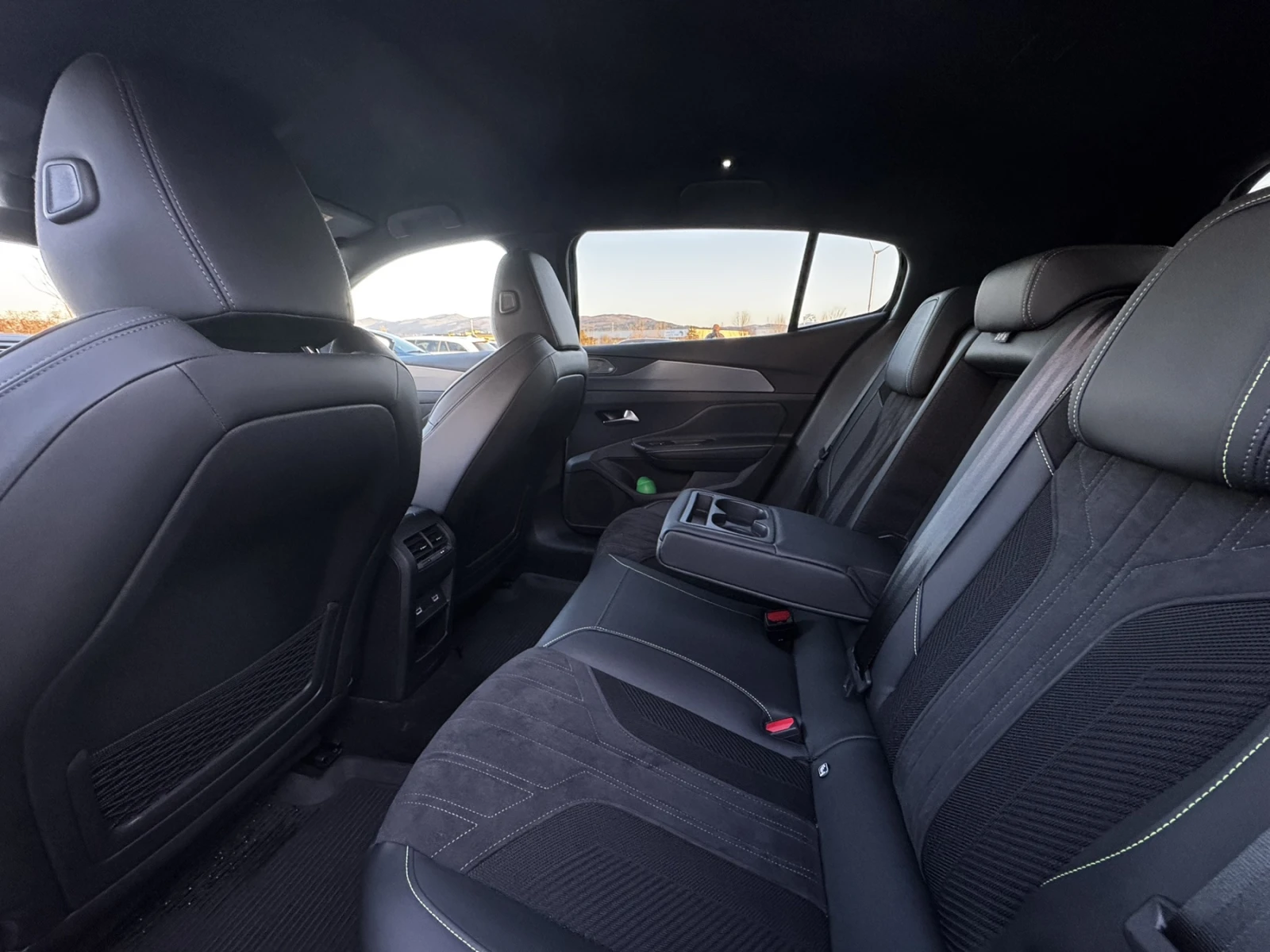 Peugeot 408 GT | Mobile.bg   11