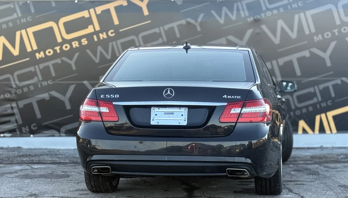 Mercedes-Benz E 500 4Matic  - изображение 4
