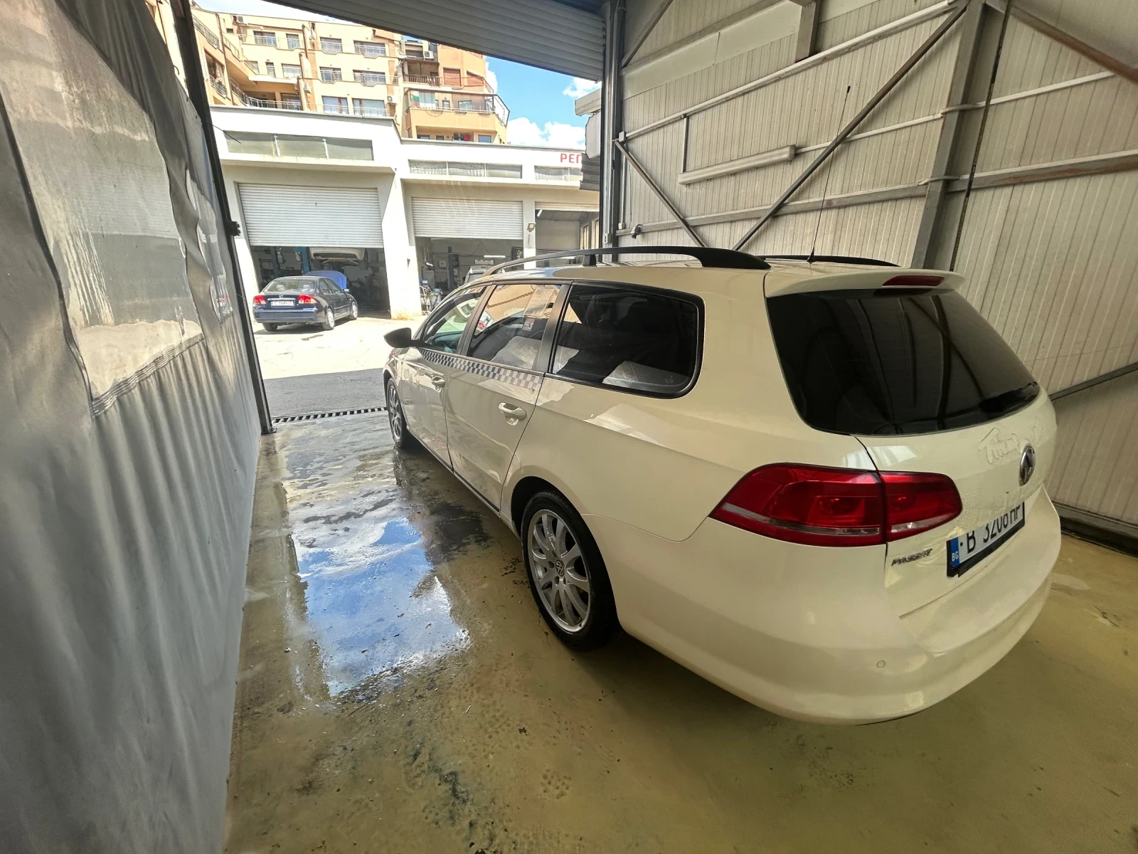 VW Passat Б7 - изображение 5