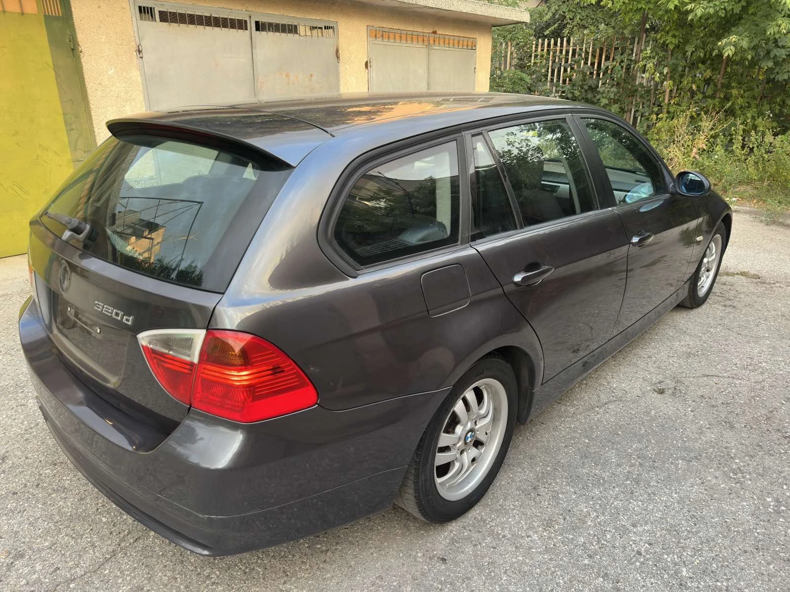 BMW 320 Д 163кс - изображение 6