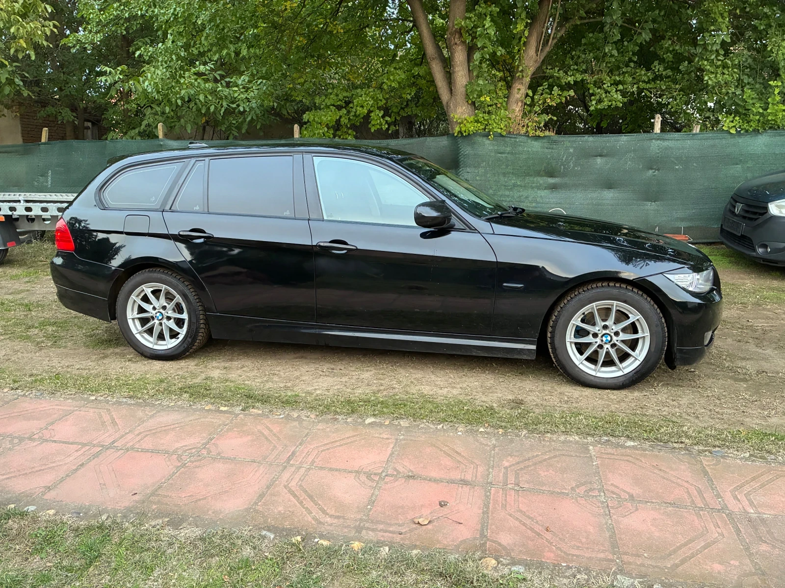 BMW 318 Navi Facelift  - изображение 2