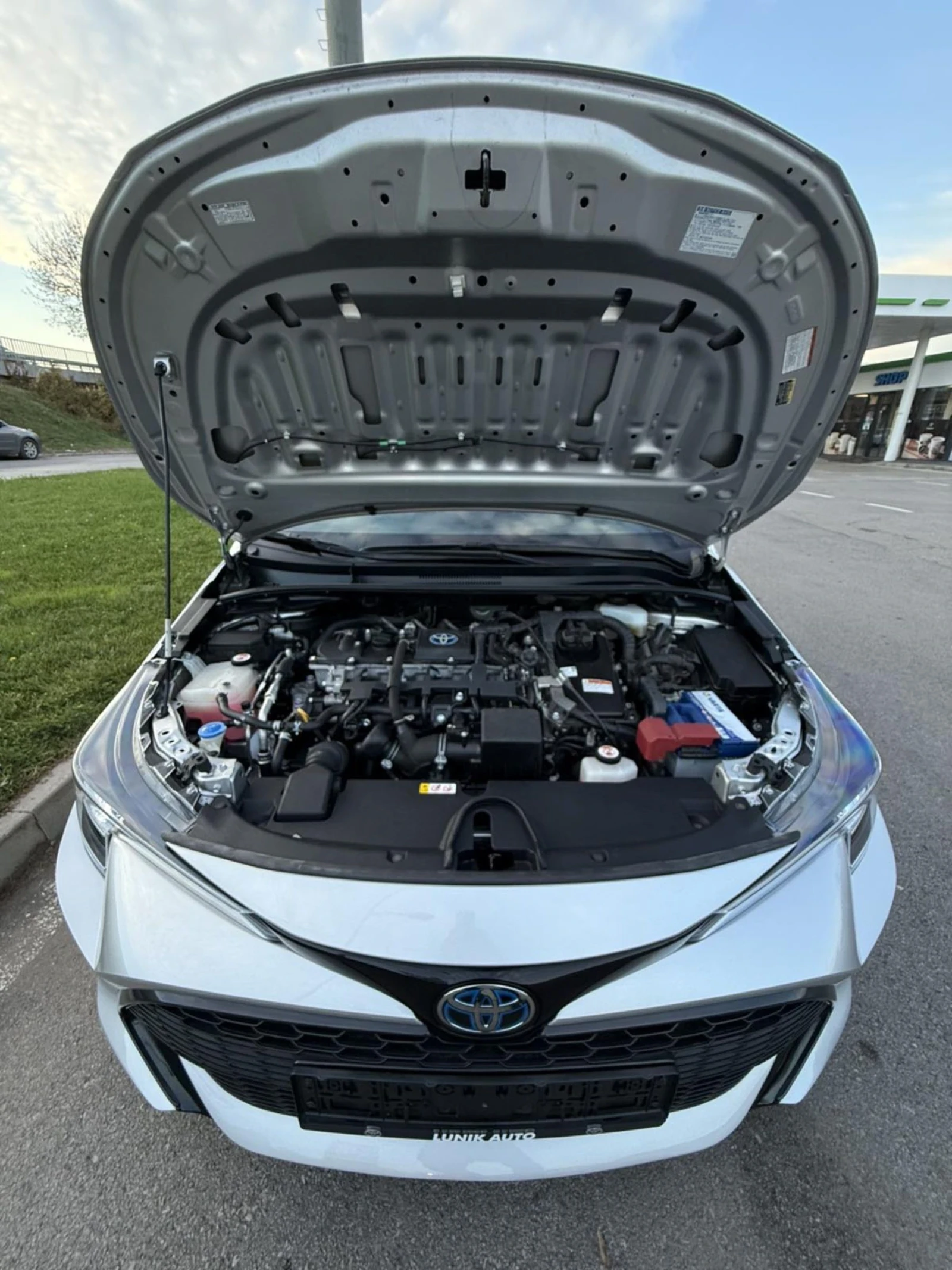 Toyota Corolla HYBRID 70000 | Mobile.bg   15