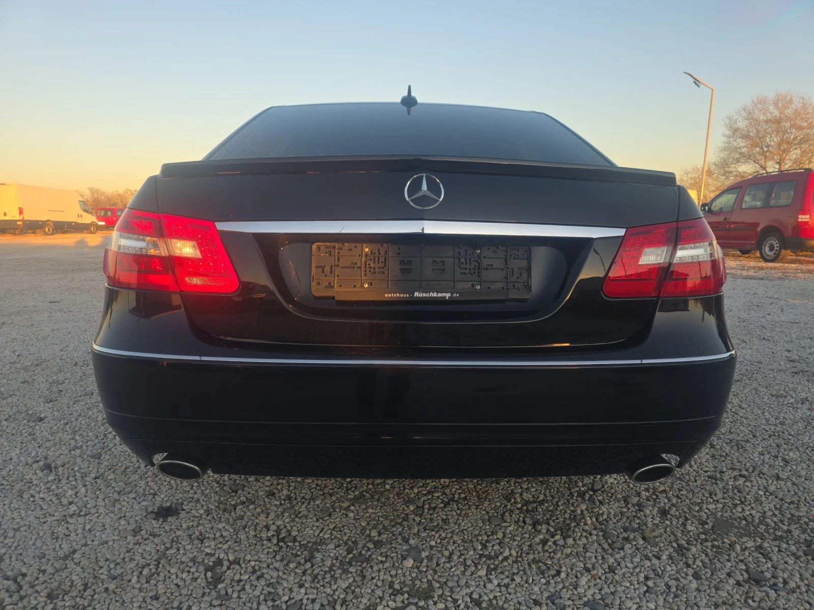 Mercedes-Benz E 350 44.Navi Koja 265ps | Mobile.bg   5