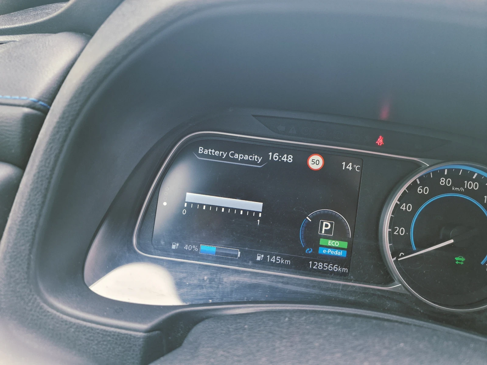 Nissan Leaf  62 KW батерия, снимка 10 - Автомобили и джипове - 54612150