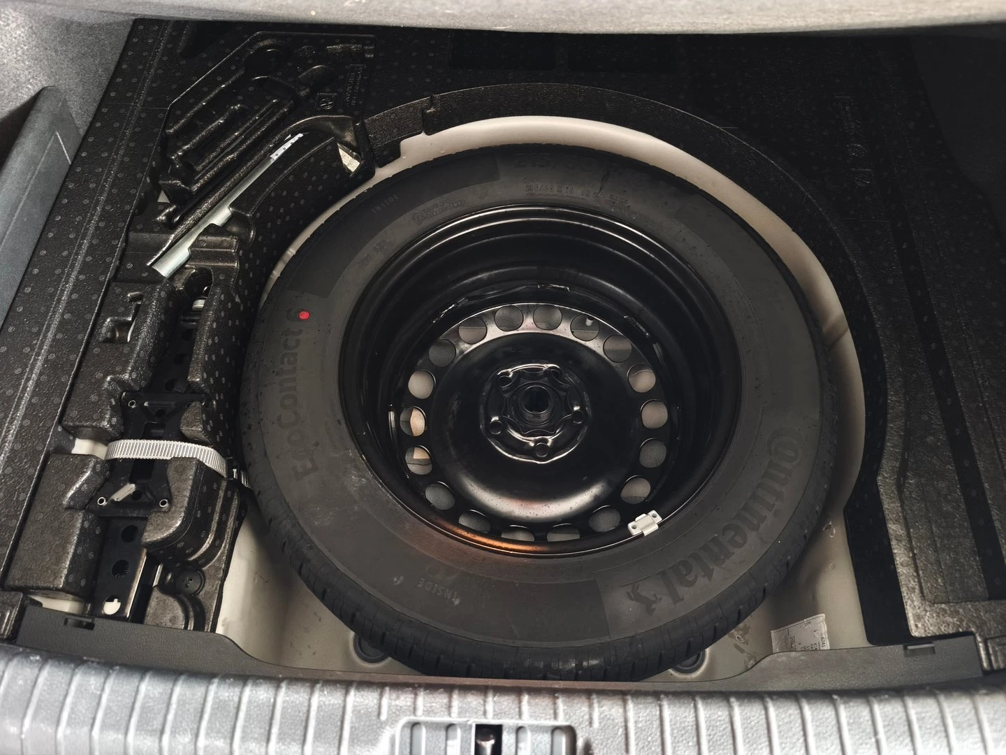 VW Passat Business 2.0 TDI SCR DSG | Mobile.bg � ����������� 14