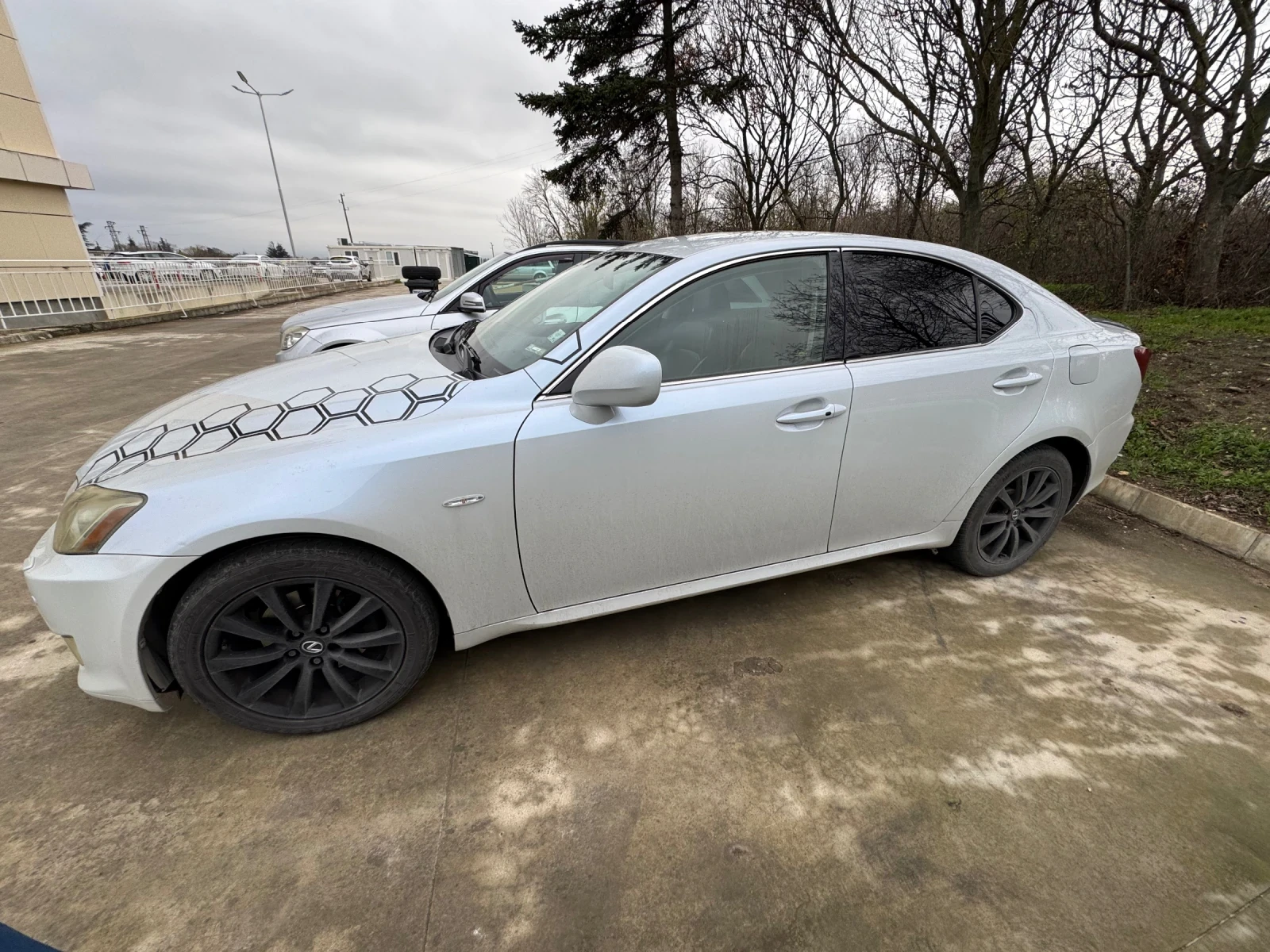 Lexus IS 220d  - изображение 3