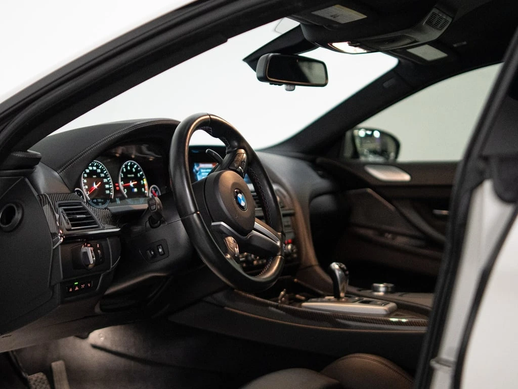 BMW M6 * GRAN COUPE | ULTIMATE PKG | B&O | HUD | 20 IN *  | Mobile.bg � ����������� 8