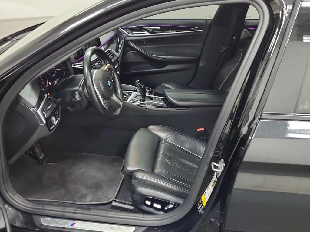 BMW 550 * M550I XDRIVE * CARFAX * БЕЗ ПЪРВОНАЧАЛНА ВНОСКА - изображение 5