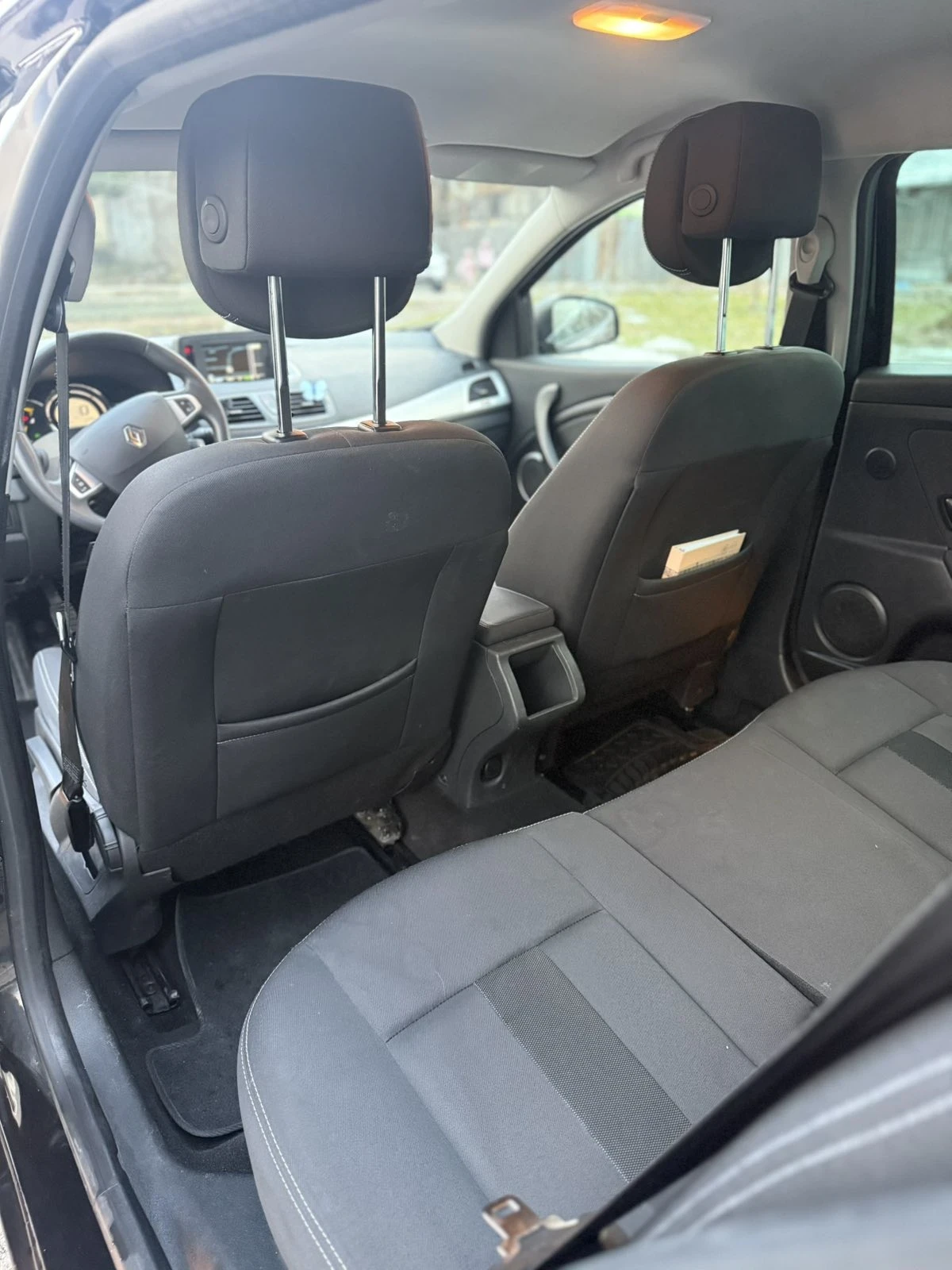 Renault Megane III Grandtour  | Mobile.bg � ����������� 11