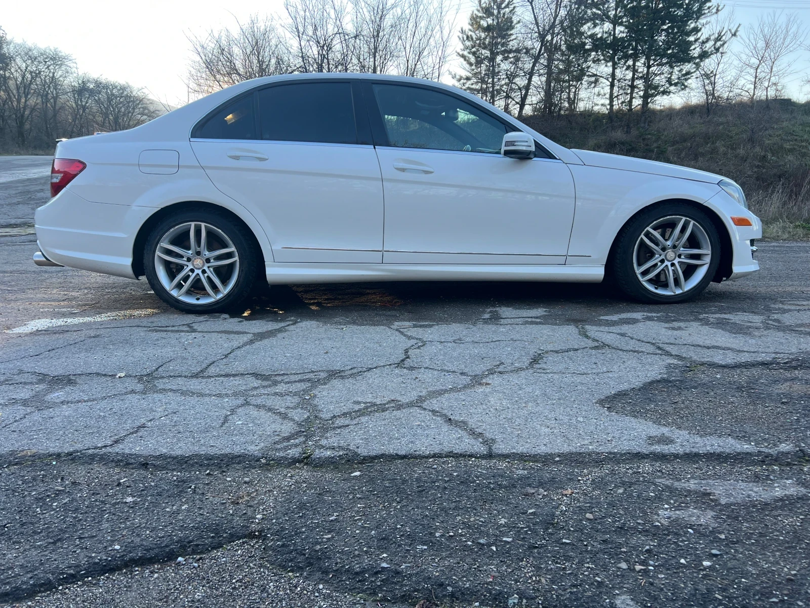 Mercedes-Benz C 300 Бензин - изображение 3