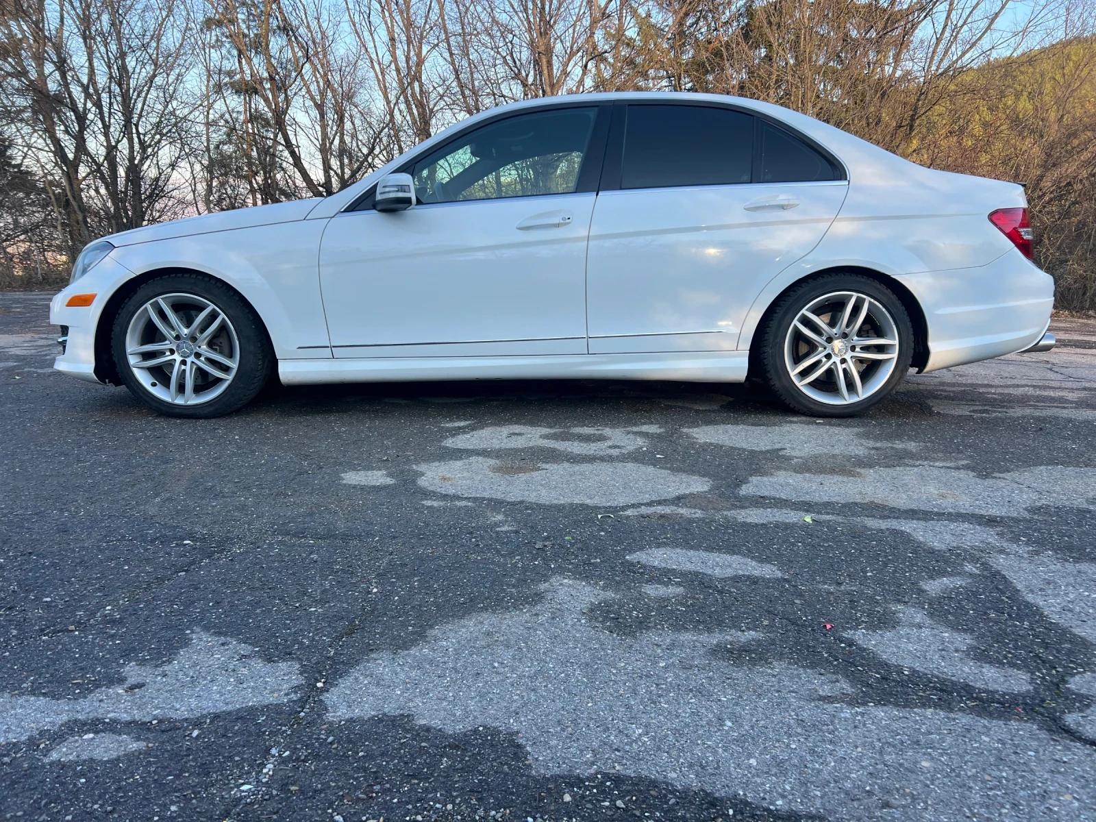 Mercedes-Benz C 300 Бензин - изображение 2