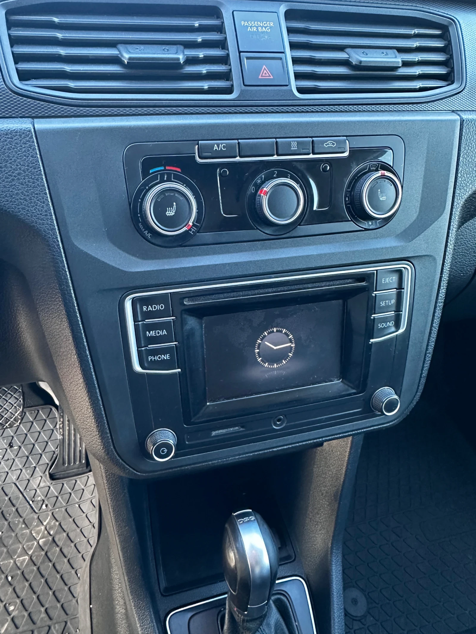 VW Caddy 2.0 TDI MAXI* NAVI* KLIMA* ПЕЧКА* CAMERA* DISTRONI - изображение 10