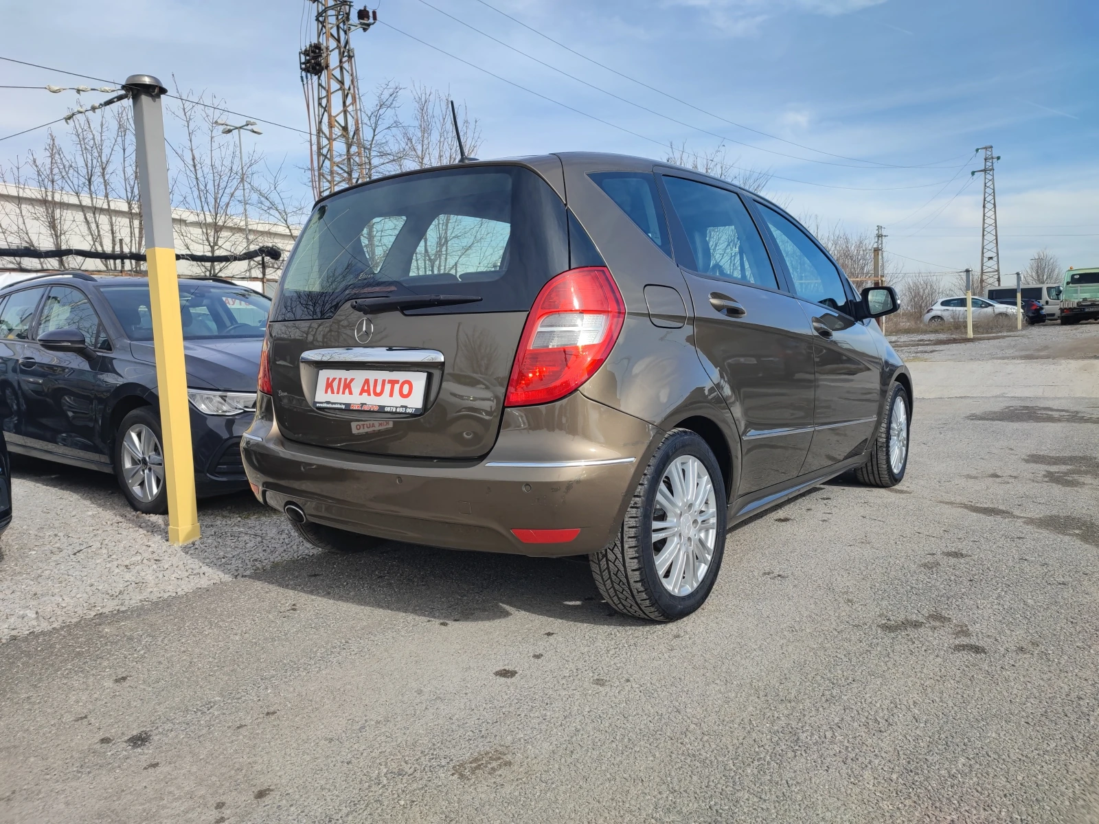 Mercedes-Benz A 160 2.0D-82ks-ПАРКТРОНИК - изображение 7