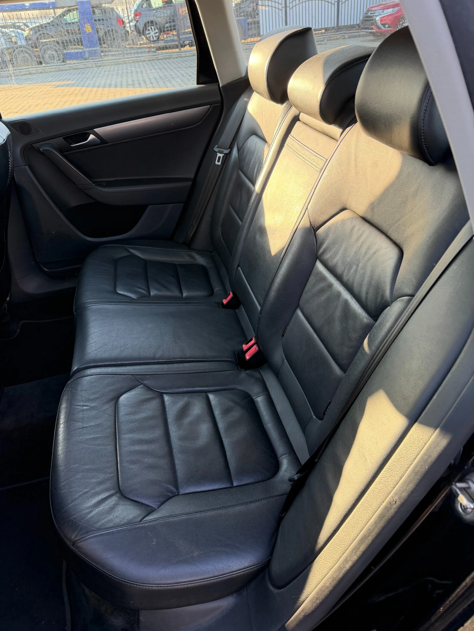 VW Passat 1.6TDI NAVI/PANORAMA/KOJA EURO 5 - изображение 10