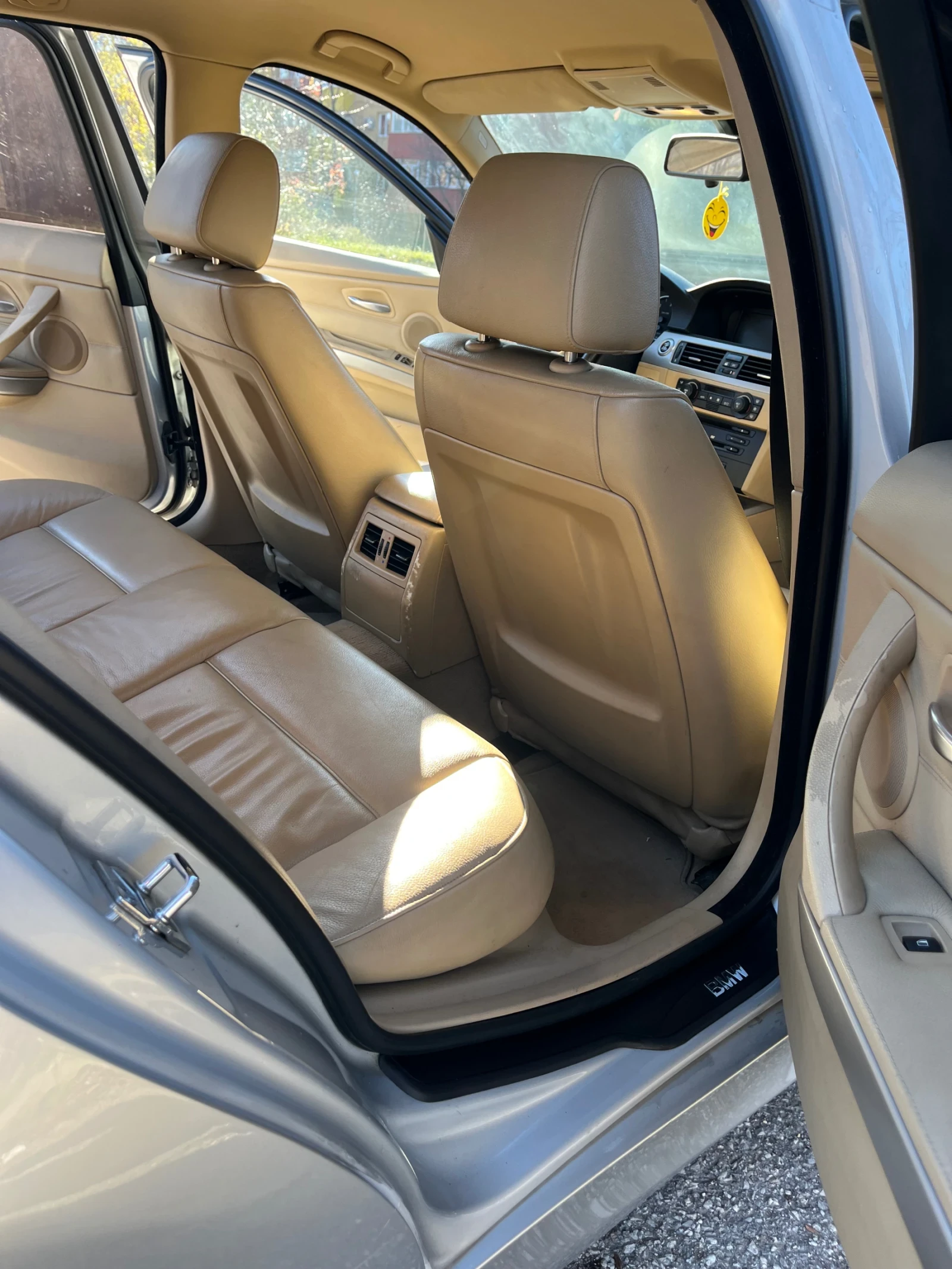 BMW 320  - изображение 8