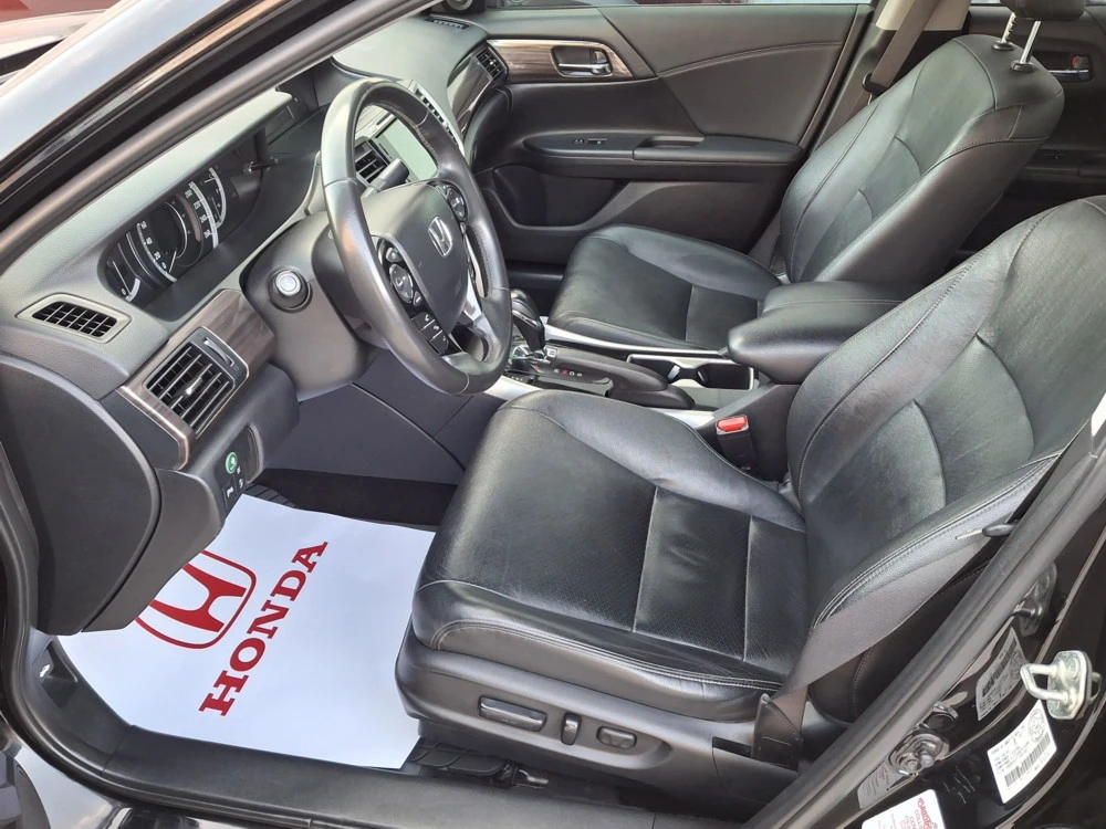 Honda Accord 3.5 i-VTEC Touring AT, снимка 13 - Автомобили и джипове - 53765755