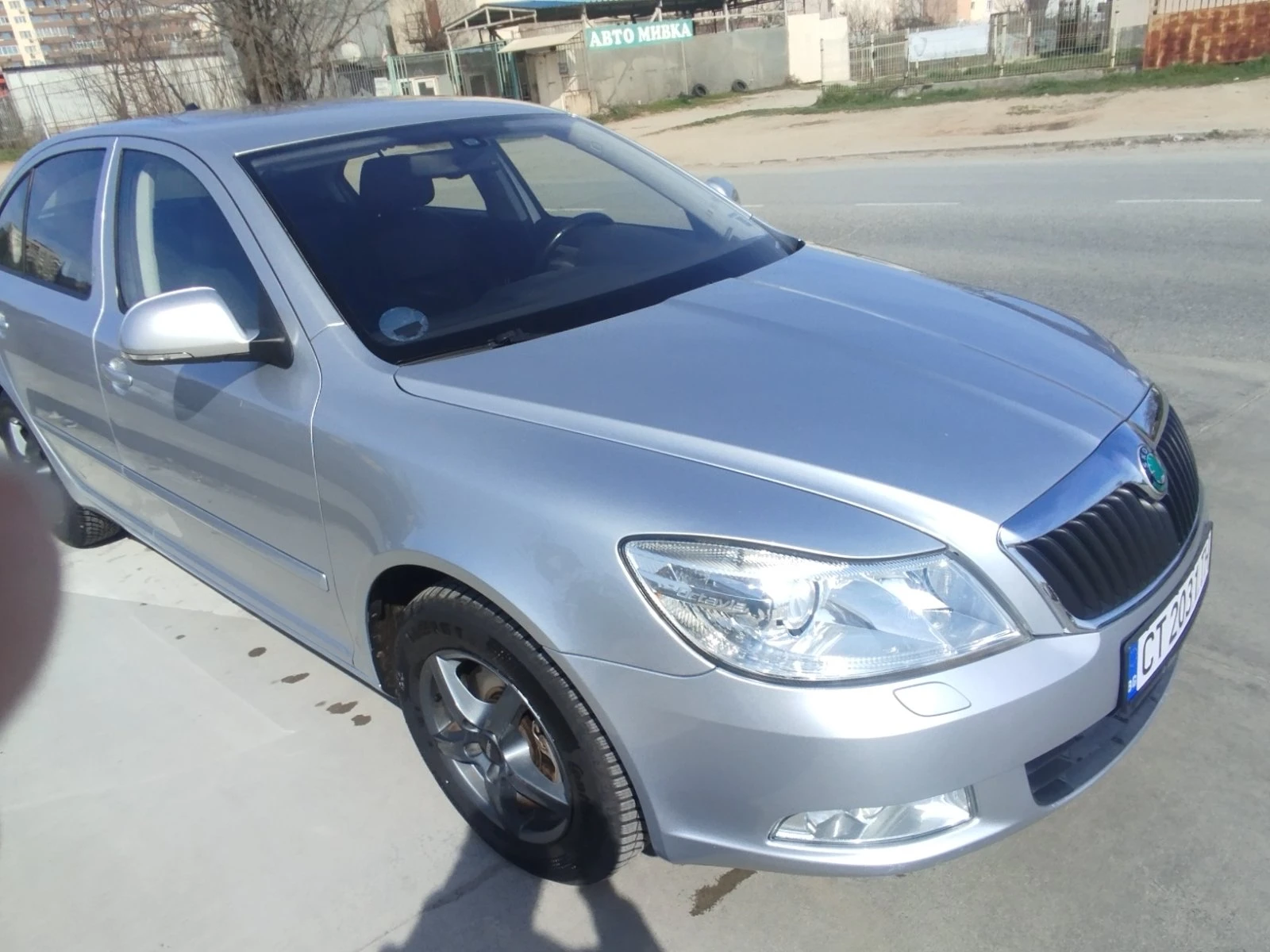 Skoda Octavia 1.8, снимка 12 - Автомобили и джипове - 53772148