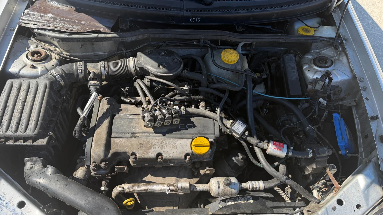 Opel Corsa 1.2 16v, снимка 6 - Автомобили и джипове - 53780733