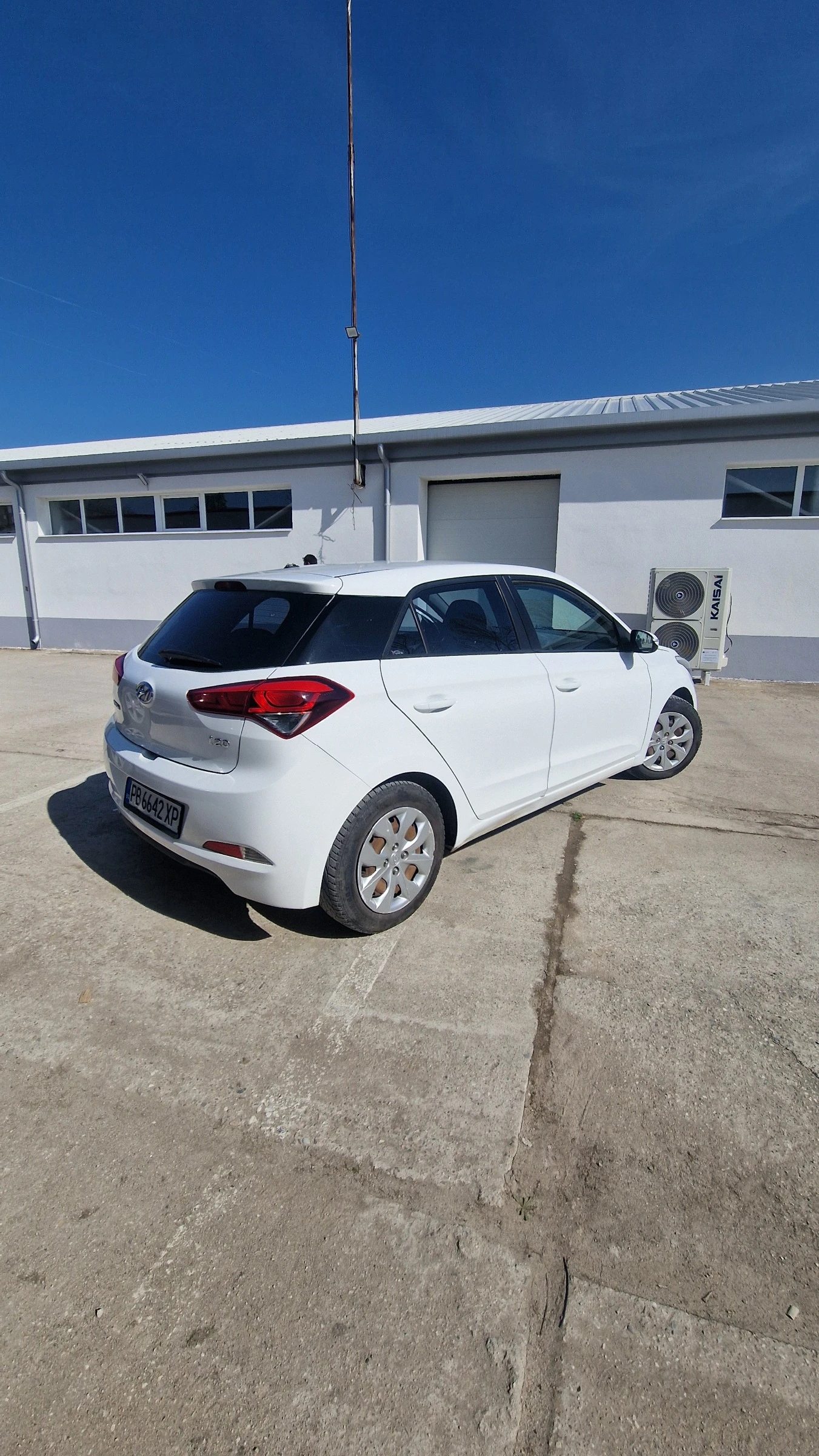 Hyundai I20, снимка 3 - Автомобили и джипове - 53826668